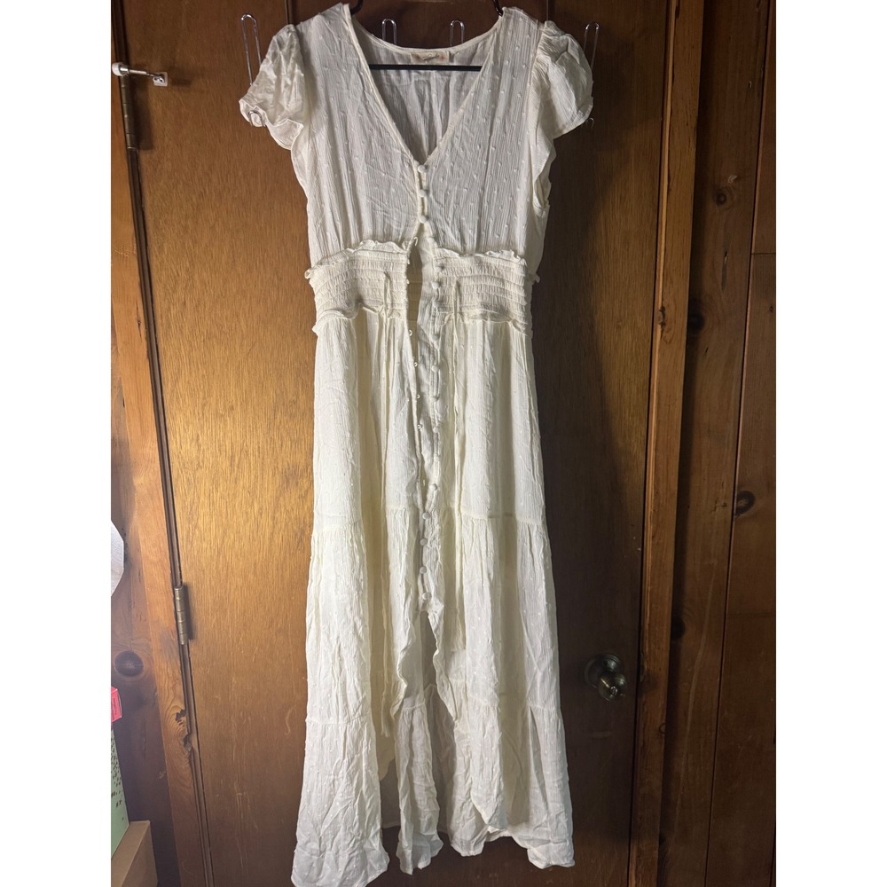 Magnolia Boutique Cream Swiss Dot Maxi Dress Smocked Waist V-Neck Tiered Boho M